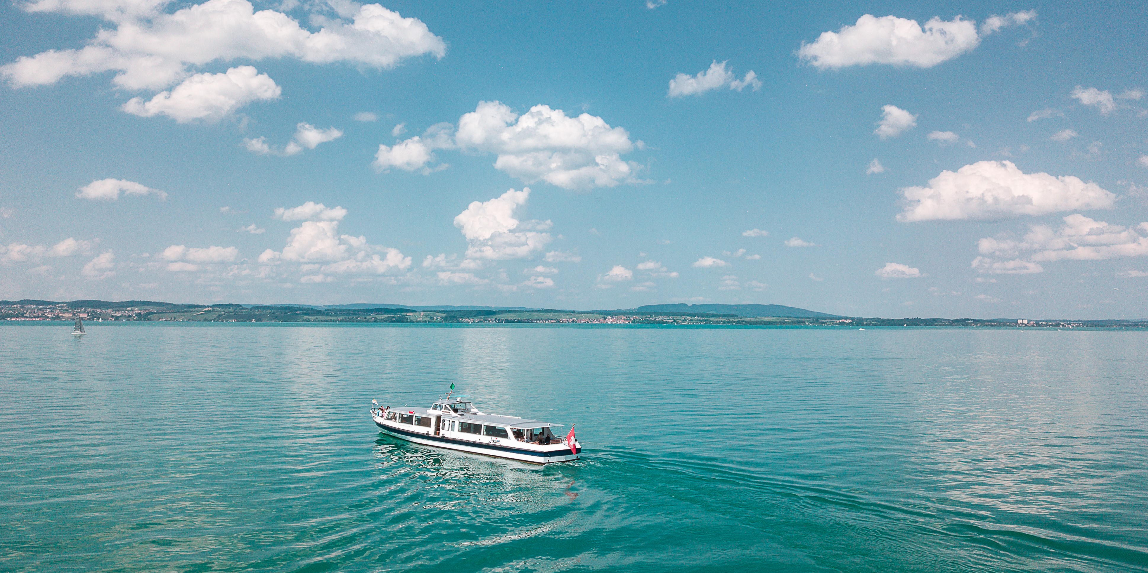 Vorschaubild Grundstück mit Seeanstoss
